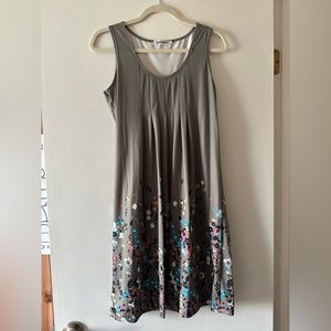Aelson grey sleeveless dress, size medium